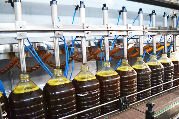 液体灌装机怎样使油漆和涂料行业受益？？？？？？